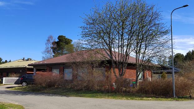 Kultapiiskutie 2, Rajakylä, Oulu