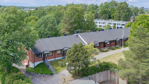 Rasinkuja 5, Tapaninkylä, Helsinki