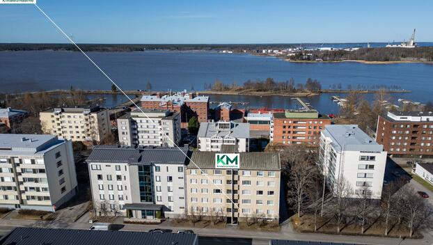 Koulukatu 44, Keskusta, Vaasa