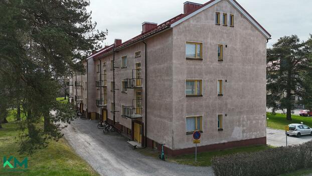 Urheilukatu 4, Palosaari, Vaasa