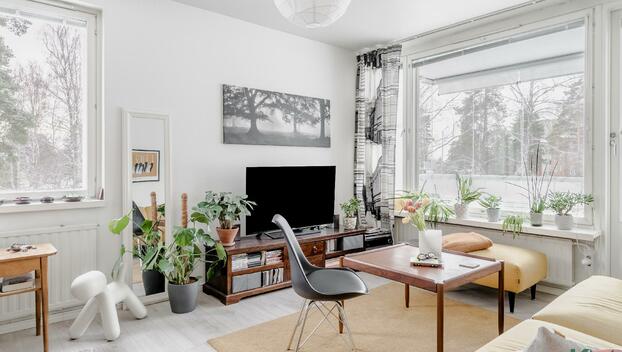 Untuvaisentie 2, Roihuvuori, Helsinki