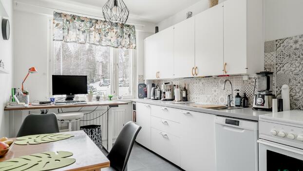 Untuvaisentie 2, Roihuvuori, Helsinki