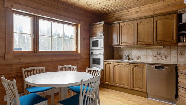 Harjuntie 7 ja 9, Kausala, Iitti