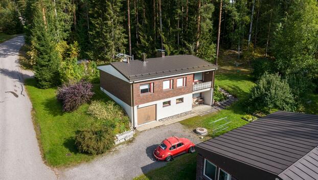 Pöllitie 5, Römmi, Äänekoski