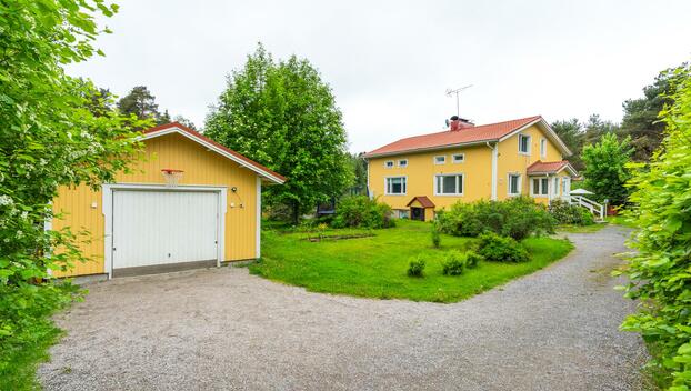 Vanha kirkkotie 11, Rahola, Tampere