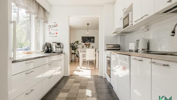 Kimalaisenranta 28, Nikinmäki, Vantaa