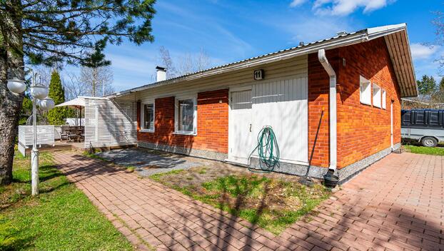 Poppelitie 11, Kukostensyrjä, Hämeenlinna