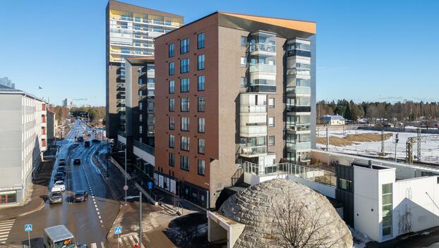 Rautatienkatu 1, Keskusta, Oulu