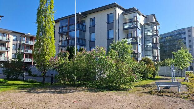 Yhteiskouluntie 6, Keskusta, Järvenpää