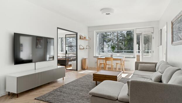 Luuvaniementie 8, Niemenmäki, Helsinki