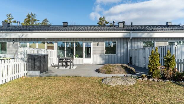 Merenkulkijantie 1, Kevätkumpu 1, Porvoo
