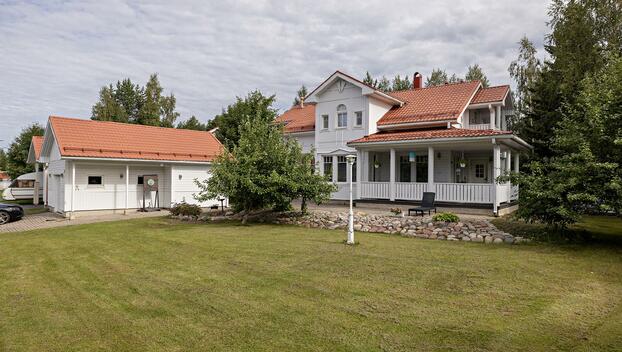 Ukkostie 12, Metelinkangas, Oulu