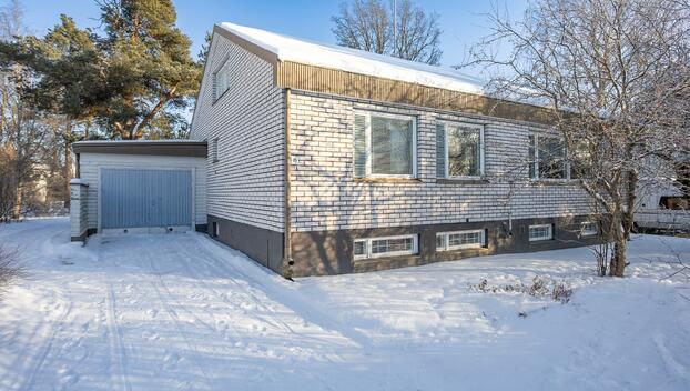 Porttiniementie 16, Hätilä, Hämeenlinna