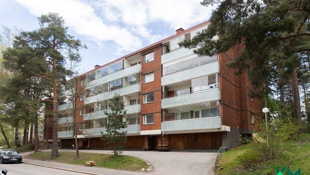 Rakuunantie 9, Munkkiniemi, Helsinki