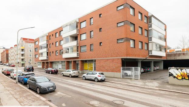 Kymenlaaksonkatu 11, Kotkansaari, Kotka
