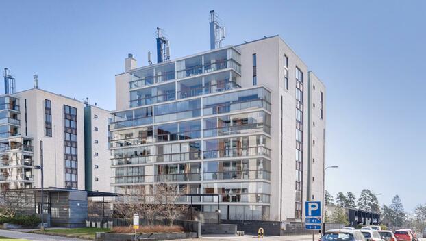 Adjutantinkatu 8, Mäkkylä, Espoo