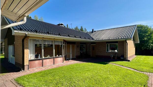 Mannisentie 23, Kello, Oulu