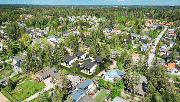 Pronssitie 5, Kuurinniitty, Espoo