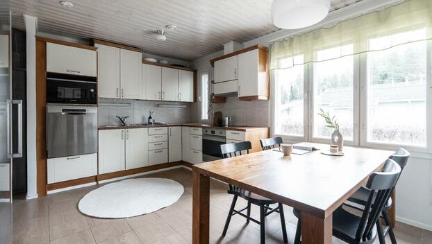 Korpirouskuntie 16, Kynsilehto, Oulu