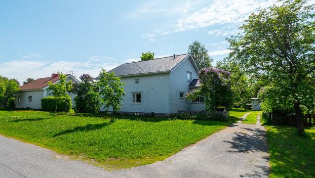 Sirppitie 14, Välivainio, Oulu