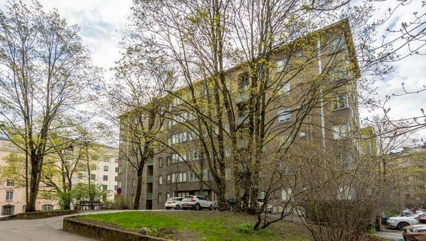 Mannerheimintie 82, Taka-Töölö, Helsinki