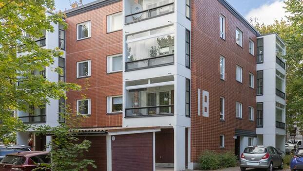 Saniaistie 24, Tapanila, Helsinki
