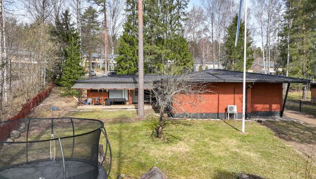 Lustotie 7, Nummela, Vihti