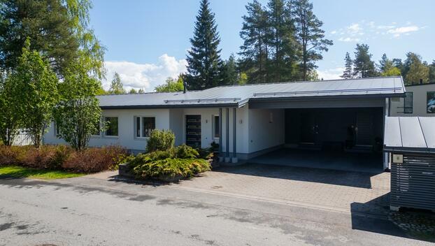 Metsotie 8, Parkkisenkangas, Oulu