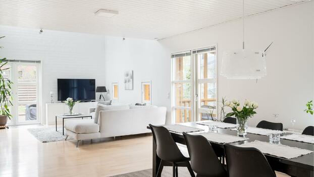 Aamuyöntie 11, Olari, Espoo