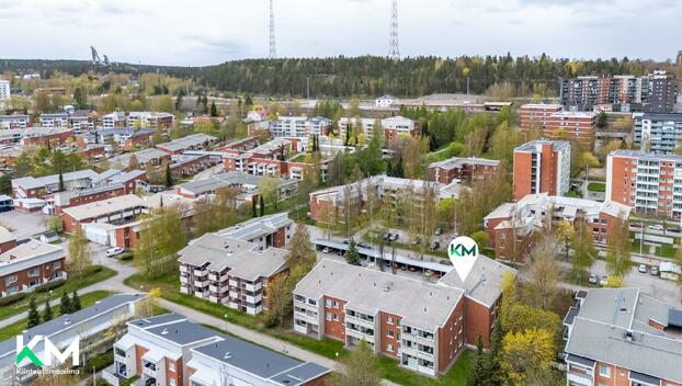 Lautamiehenkatu 8, Asemantausta, Lahti