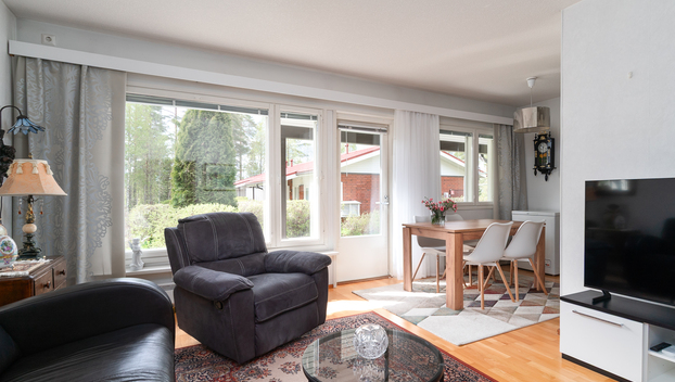 Sylvi Saimon tie 6, Lievestuore, Laukaa