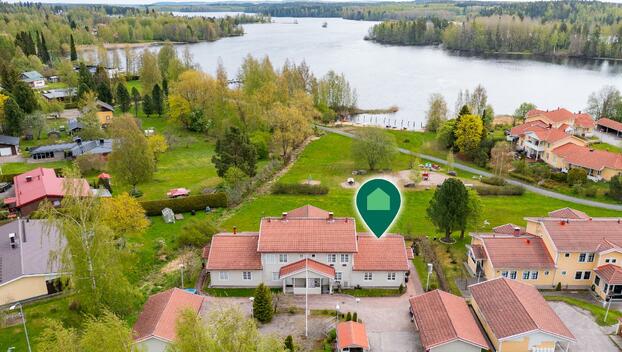 Roinilantie 1, Tyvelänniemi, Laukaa