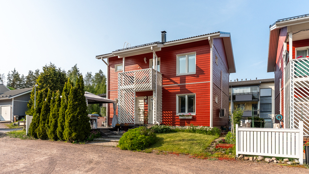 Caloniuksenkatu 3, Hornhattula, Porvoo