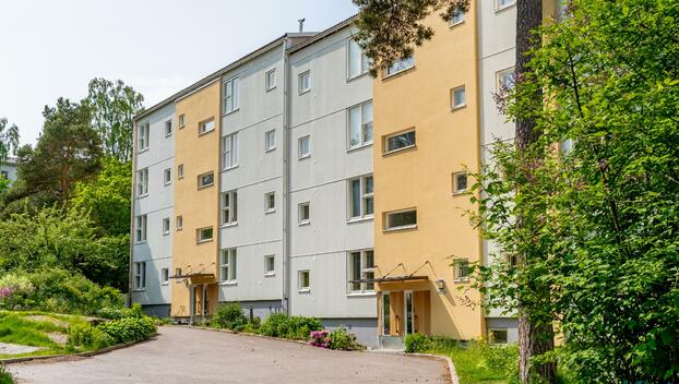 Lumikintie 4, Roihuvuori, Helsinki