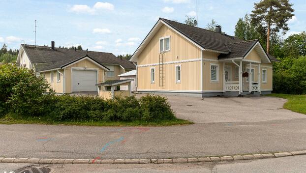 Pesärinteenkatu 7, Pesäkallio, Lahti