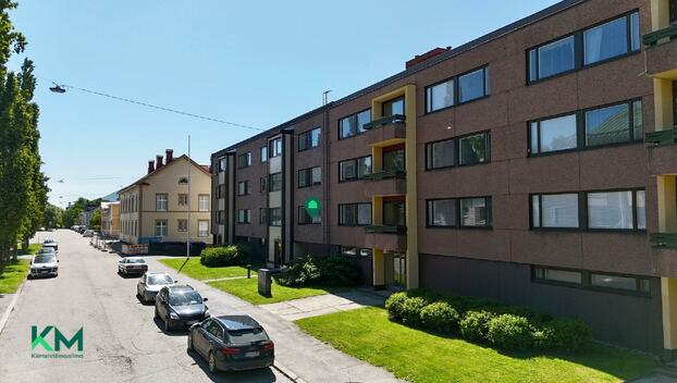 Pitkänlahdenkatu 18, Vöyrinkaupunki, Vaasa