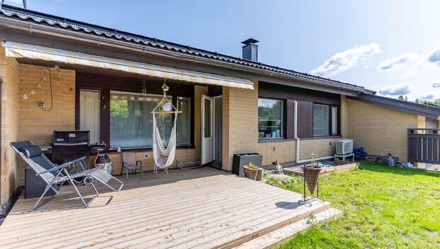 Vanhan-sepän tie 1, Nummela, Vihti