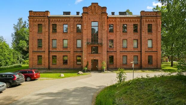 Upseerikerhontie 44, Tienhaara, Riihimäki