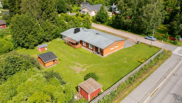 Nipukantie 10, Keskusta, Muhos