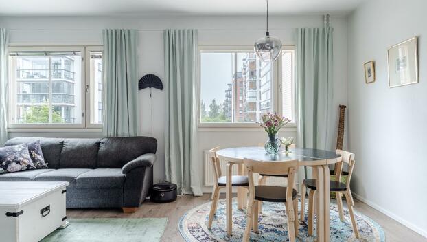 Melkonkatu 8, Lauttasaari, Helsinki