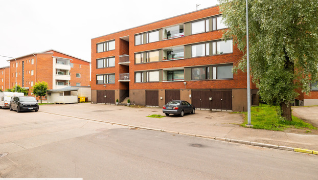 Suntionkatu 8, Karhula, Kotka