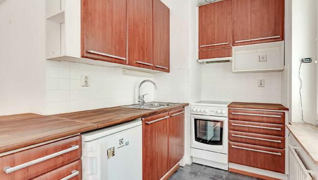 Tuomiokirkonkatu 40, Keskusta, Tampere