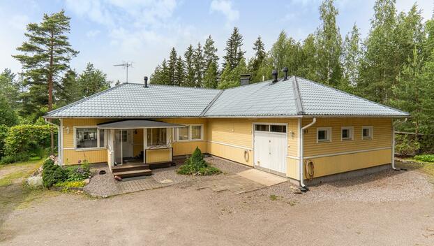 Juholantie 97, Halkia, Pornainen