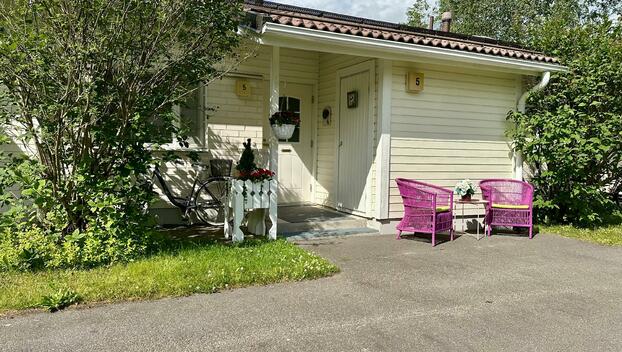 Palojoentie 13, Uhkola, Riihimäki