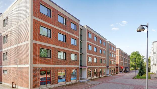 Pekanraitti 4, Malmi, Helsinki