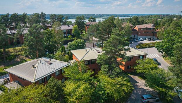 Merenneidontie 30, Laurinlahti, Espoo