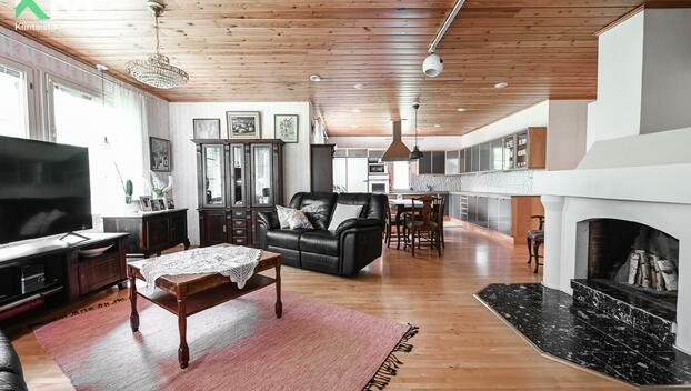 Rinkitie 6, Kaistila, Kurikka