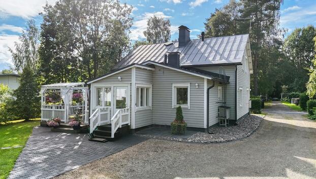Sariolankatu 4, Karsikko, Joensuu