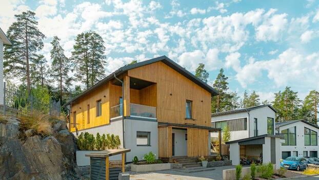 Kauppakumppanintie 11, Kauklahti, Espoo