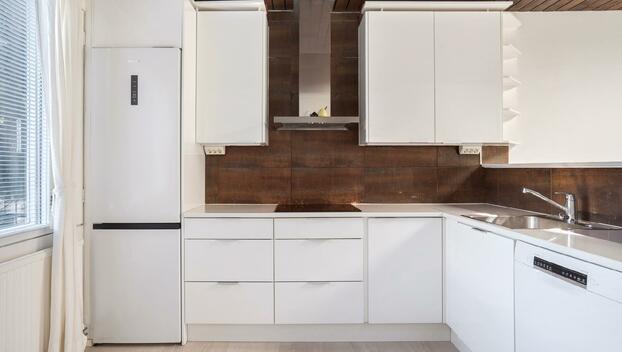 Linnustajantie 9, Lippajärvi, Espoo